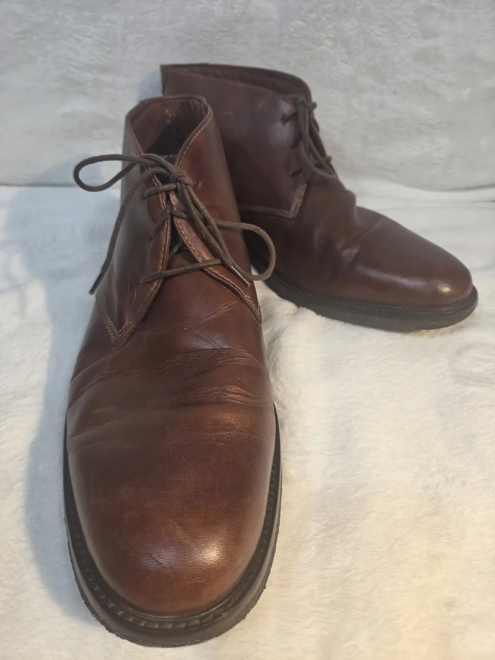 Johnston & Murphy Men's Brown Leather Chukka Boots